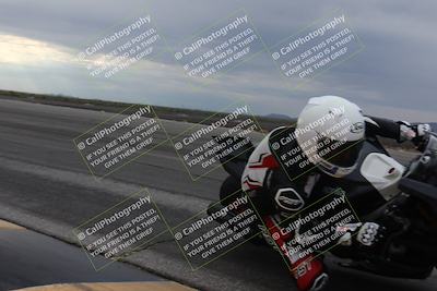 media/Sep-21-2025-Race Pace (Sun) [[98bf33ef95]]/Verified/3-Turn 11 Inside (850am)/